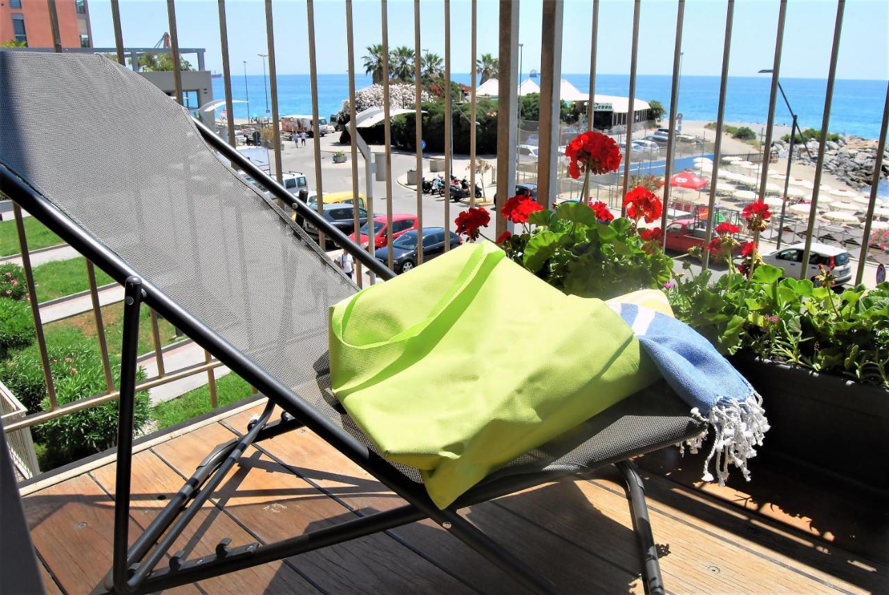 Tramonto Sul Mare - Sea Suite ซาโวนา ภายนอก รูปภาพ